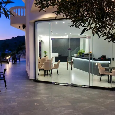 Sky Way Skk Luxury Апарт-отель *