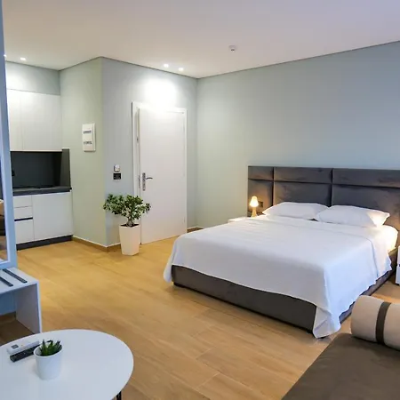 Sky Way Skk Luxury Апарт-отель Саранда