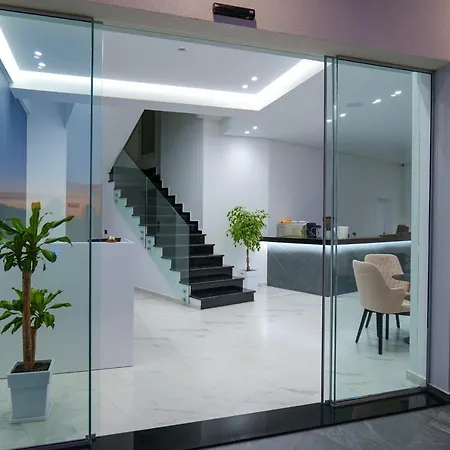 Sky Way Skk Luxury Апарт-отель Саранда