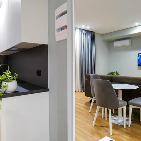 Sky Way Skk Luxury * Саранда